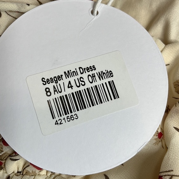 Princess Polly Seager Smocked Long Sleeve Floral Dress - Picture 7 of 10